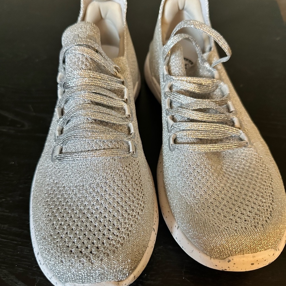 APL: Athletic Propulsion Labs Women's Techloom Breeze Sneakers